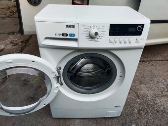 Prodám plně funkční dig, SLIM pračku zn. ZANUSSI--DOVEZU-- - 8
