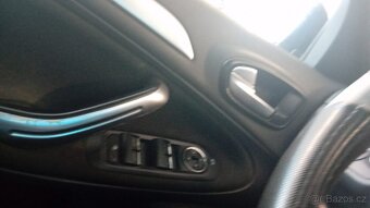 Prodám Ford S-Max - 8