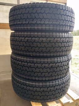 Pneumatiky MICHELIN 285/70R19.5 - NOVÉ - 4 kusy zadní - 8