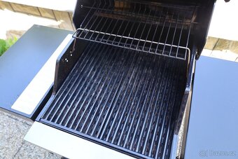 Plynový gril Char-Broil Performance 220B se dvěma hořáky - 8