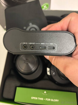 Steelseries Arctis Nova PRO Wireless X - 8