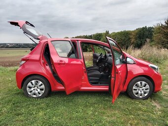TOYOTA YARIS 1.0VVT-i 1MAJITEL koupeno ČR - 8