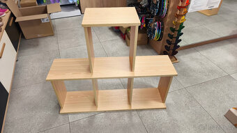 Prodejní stojan + stolek + police - 8