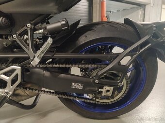 Yamaha Niken 850, rok 2021, Akrapovič - 8