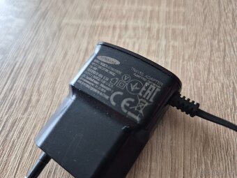 Amazon Kindle - čtečka e-knih - 8