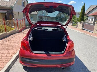 Peugeot 207 1.6i 88kW klimatizace - 8