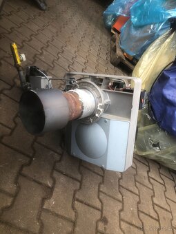 Prodám plynový hořák 75 -189 KW - 8