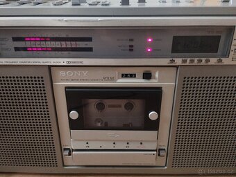 SONY CFS-D7 radiomagnetofon - 8