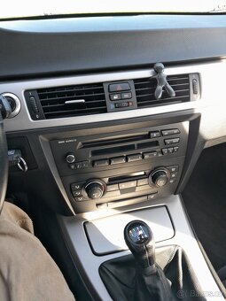 Bmw e90 325i - 8