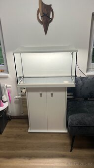 Akvarium Eheim 125L - 8