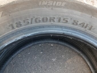 185/60/R15 84H s diskem 6J×15H2 - 8