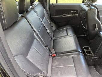 Prodám Jeep Cherokee 2.8CRD 147kW - TAŽNÉ ZAŘÍZENÍ - 8