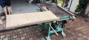 Masivní stolní pila s pravítkem a pojezdem - 8