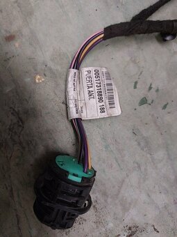 Fiat Punto - boční okna - 8