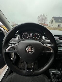 Škoda rapid 1.6tdi /// 2015 - 8