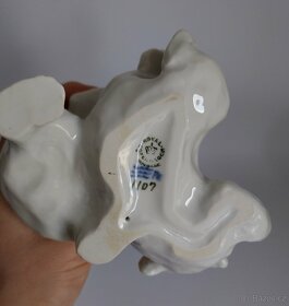 Velká porcelánová figura ledních medvědů - Kodaň - 8