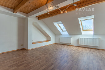 Vila Lidická 183: Váš nový, moderní domov v srdci oblíbené č - 8