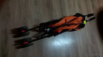 novy kocarek pro psa nebo kocku - 8
