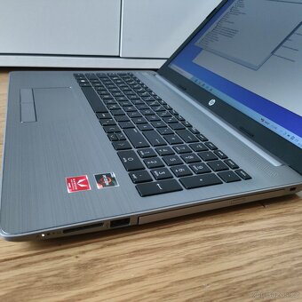 HP 255 G7 silver- 15.6"FHD/Ryzen 3/8GB RAM/512GB SSD/Win 10 - 8