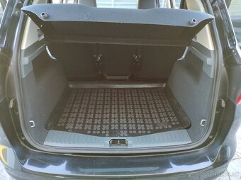 Prodám Ford C-Max 1.6TDCi Titanium 85kw rok2014 STK05/27 - 8