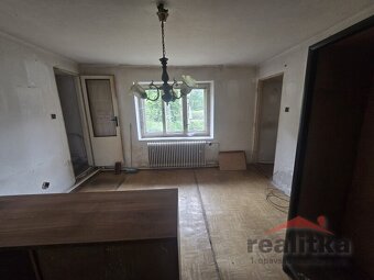 Prodej menšího rodinného domu, obec Radkov, okr. Opava - 8