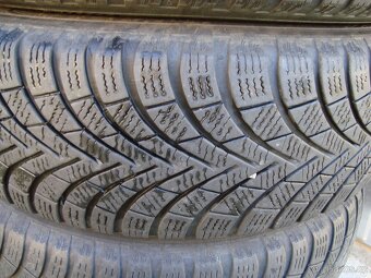 Pneumatiky zimní 195/65 -15" 91H MAXXIS - 8