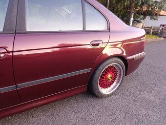 BMW E39 535i v8 - 8