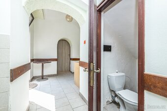 Vícegenerační dům v centru Doks, 330 m² – bydlení i investič - 8