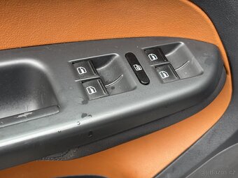 Volkswagen Touran 2.0 , 125 kW nafta, 2007 - 8