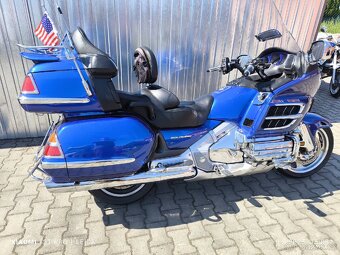 Honda GL 1800 Gold wing - 8