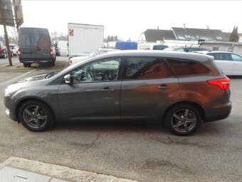 Ford Focus,1,5 TDCi - 8
