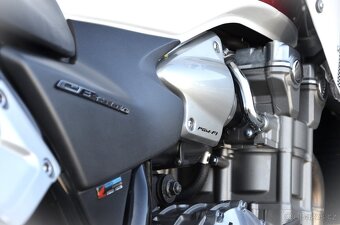 Honda CB 1300 - 8