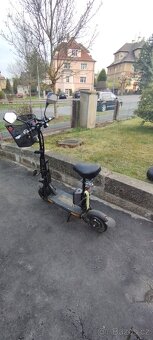 Elektrokoloběžka - 8