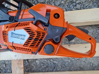 Husqvarna professional 545 mark II motorova pila - 8