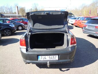 Opel Vectra 1.9CDTi 88kw(120koní) r.v.5/2008 - 8