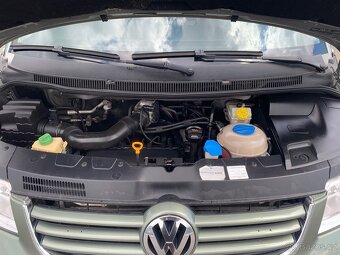 Vw Caravelle 3.2 V6 Long ČR 8 míst - 8