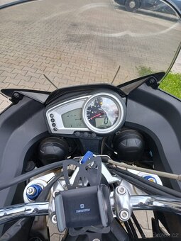 Prodej motocyklu Triumph 1050 - 8