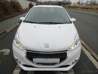Peugeot 208 1.2i nové v ČR 55000 Km - 8