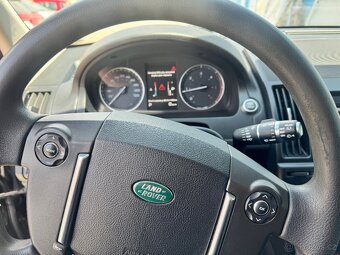 Land Rover Freelander 2.2 diesel rok 12/1012 - 8