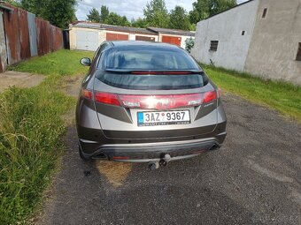 Honda Civic 8g - 8