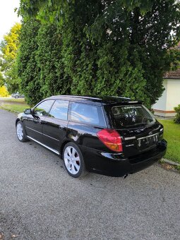 Subaru Legacy 3.0 manuál - 8