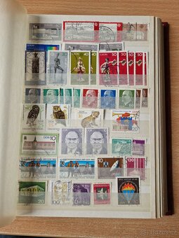 Album se známkami. - 8