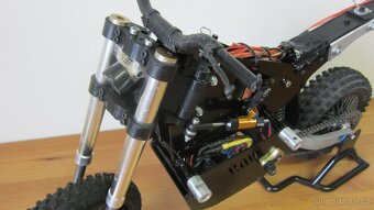 RC motorka ARX-540 1:4 - 8