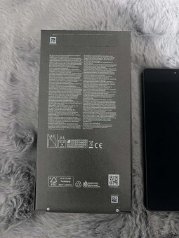 Mobilní telefon - 8