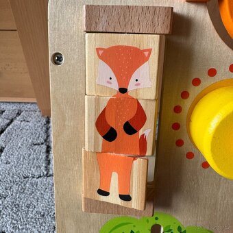 Dřevěné interaktivní chodítko - 8