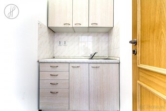 Pronájem nebytových prostor, od 31,73 m2, Liberec I-Staré mě - 8