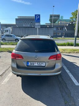 Volkswagen Passat Variant - kombi - 8