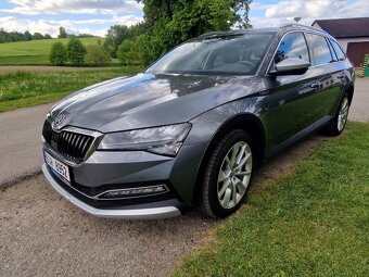 Superb Scaut 2,0TDI - 8