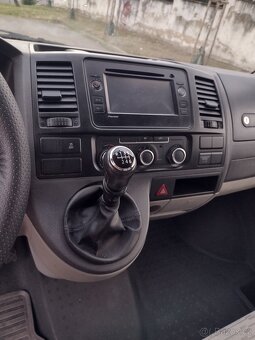 Volkswagen Transporter T5 2.0TDI - 8