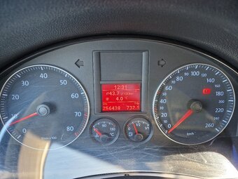 Prodám VW Jetta 1,6 - 8